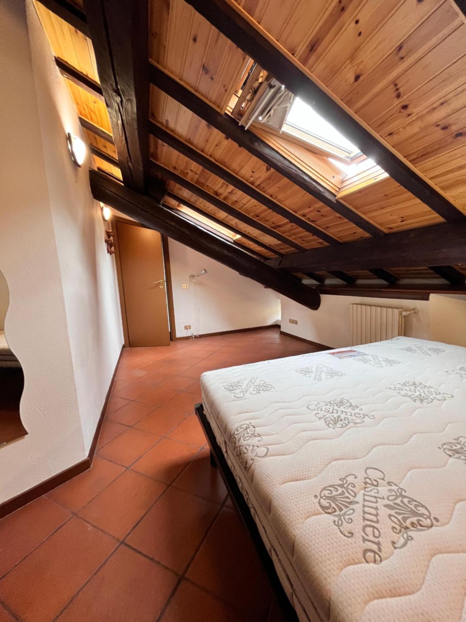 Apartamento Bilocale Mansardato Farini